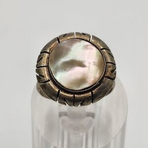 Vintage Mexico Silver Tone Mother Of Pearl Ring (7)